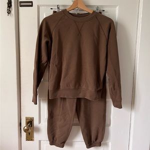 Richer Poorer Sweatsuit in Brown Cub Sz XS - Sweatshirt and Sweatpants